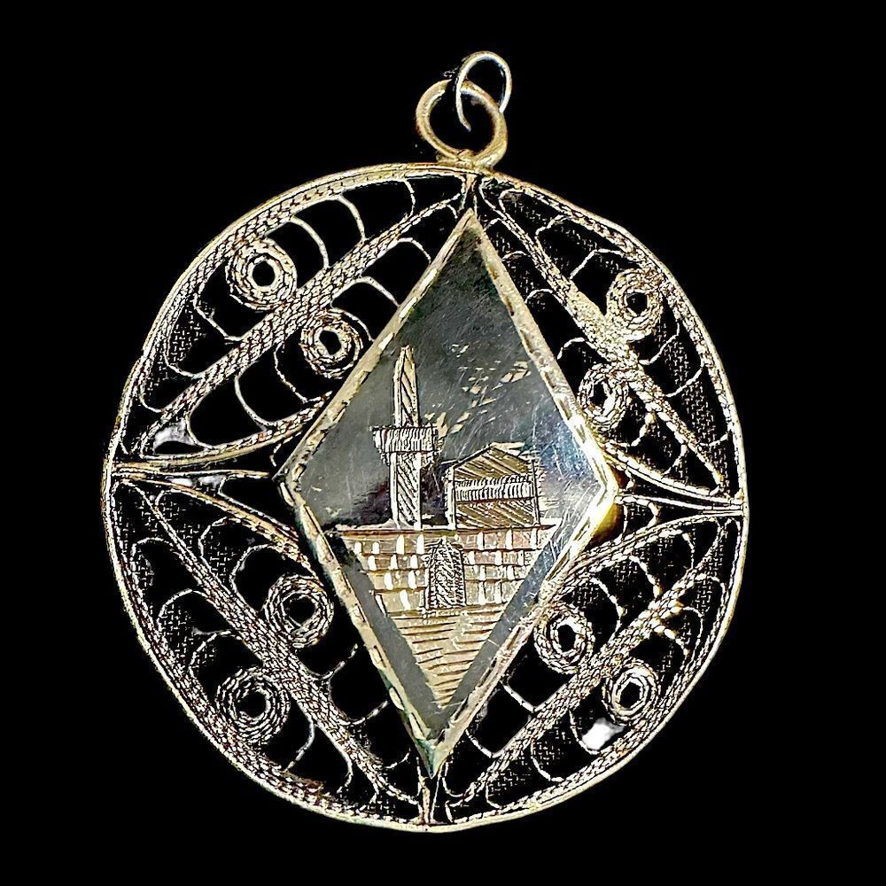 Unisex WWII Vintage Silver Filigree black Niello Pendant.